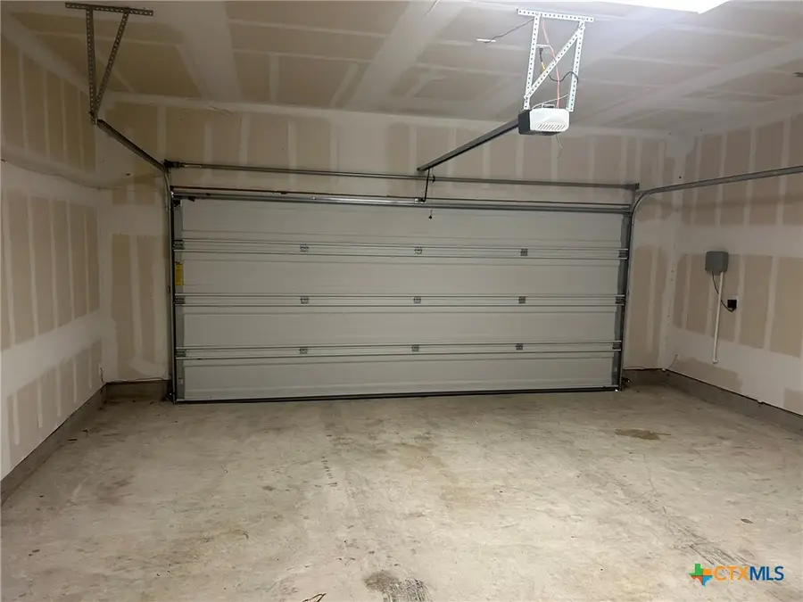 612 Barbary Coast Lane, Jarrell, TX 76537 - #2