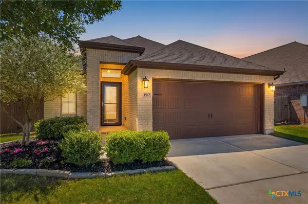 1917 Creek Ridge Street, Seguin, TX 78155