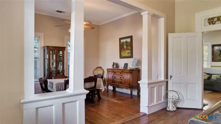 204 S Valley Street, Cuero, TX 77954 - #3