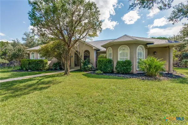 25867 Lewis Ranch Road, New Braunfels, TX 78132