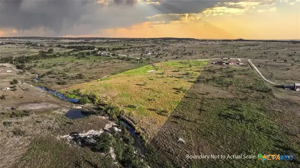 9 County Road 2323, Lampasas, TX 76550