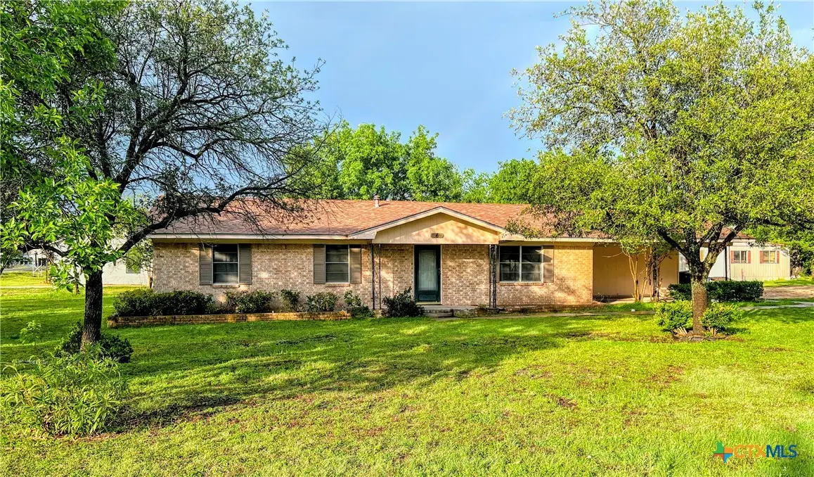 6 Gulf Avenue, Rogers, TX 76569 - #1