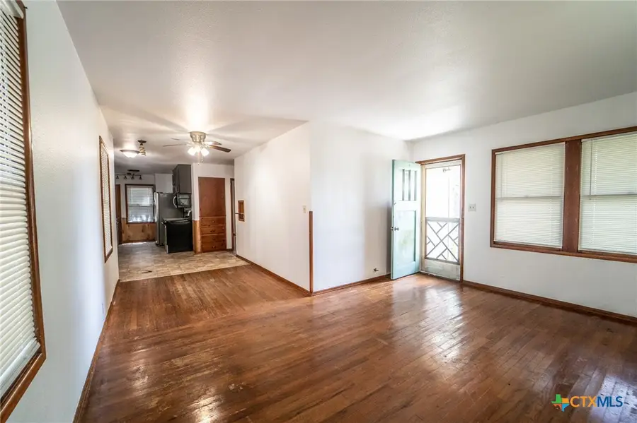 1612 E Mesquite Lane, Victoria, TX 77901 - #3