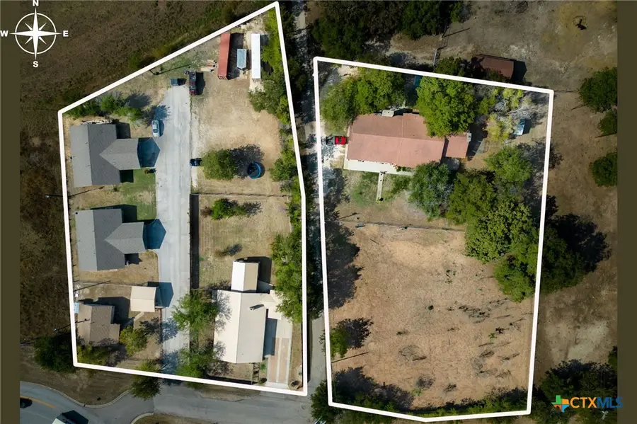 1707 E Fourth St, Lampasas, TX 76550 - #3