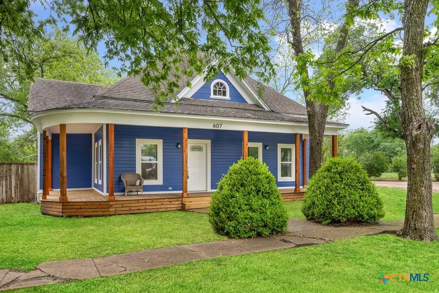 607 W 3rd Street, Eddy, TX 76524 - #2