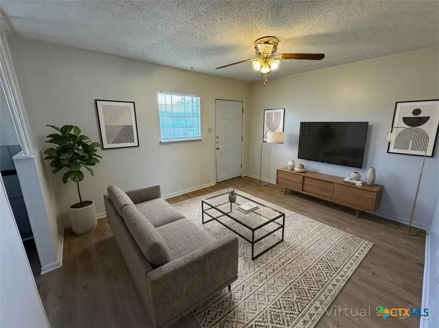 930 S 15th Street, Copperas Cove, TX 76522 - #3