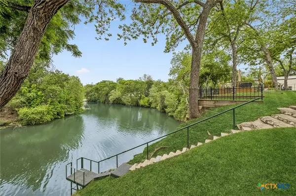 900 Boenig Street, Seguin, TX 78155