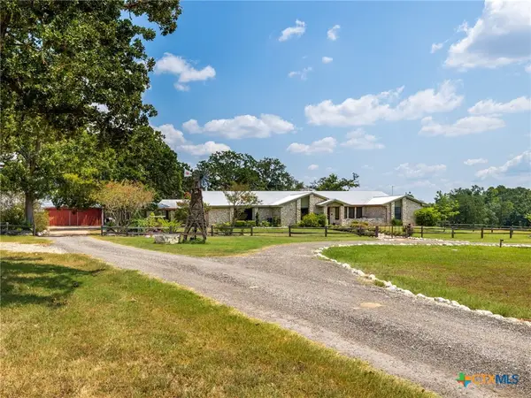1045 Private Road 7005, Lexington, TX 78947