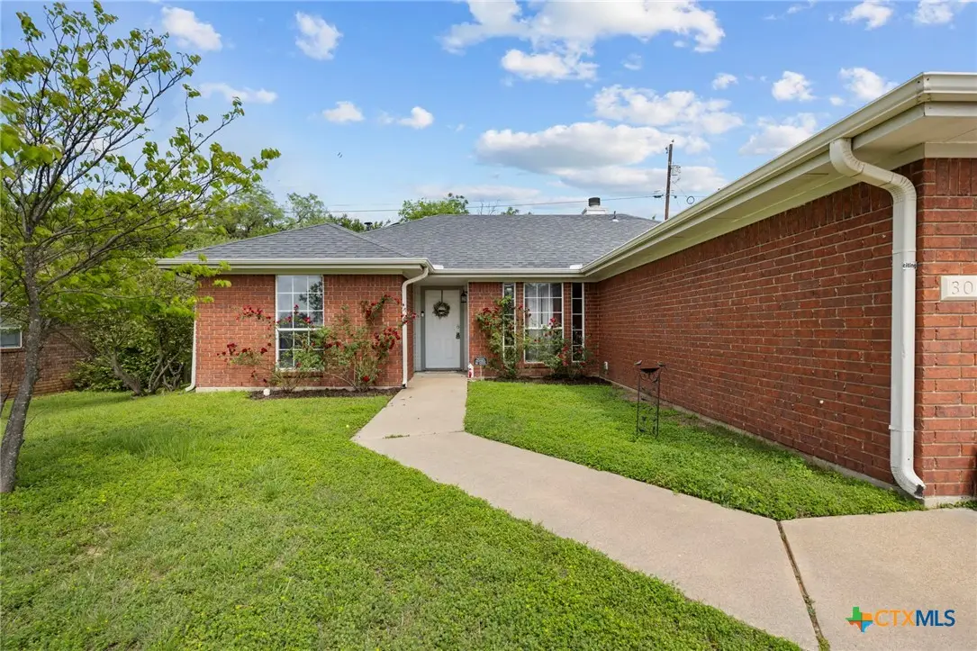 305 W Blancas Drive, Copperas Cove, TX 76522 - #1