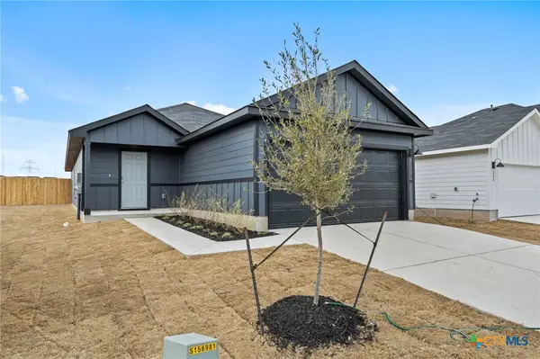 210 Langston Drive, Uhland, TX 78640