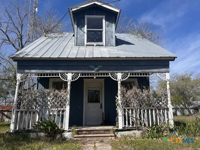 271 W Fm 884, Goliad, TX 77963 - #1