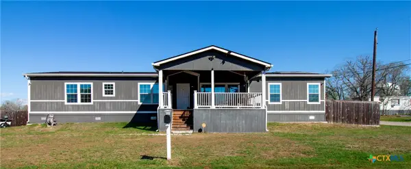 2201 Henry Street, Cuero, TX 77954