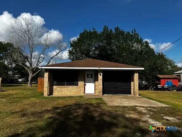 122 Rosa Street, Edna, TX 77957 - #1