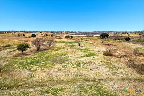 10.01 ac. 8070 S Lone Star Parkway, Moody, TX 76657
