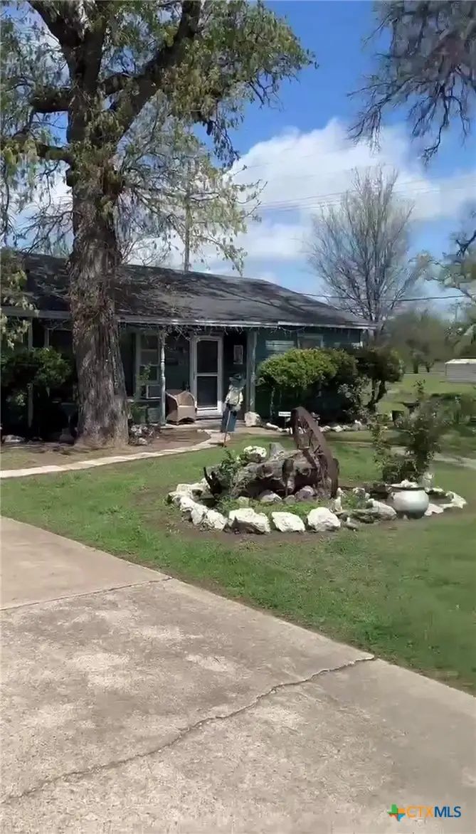 1313 Live Oak Street, Marlin, TX 76661 - #2