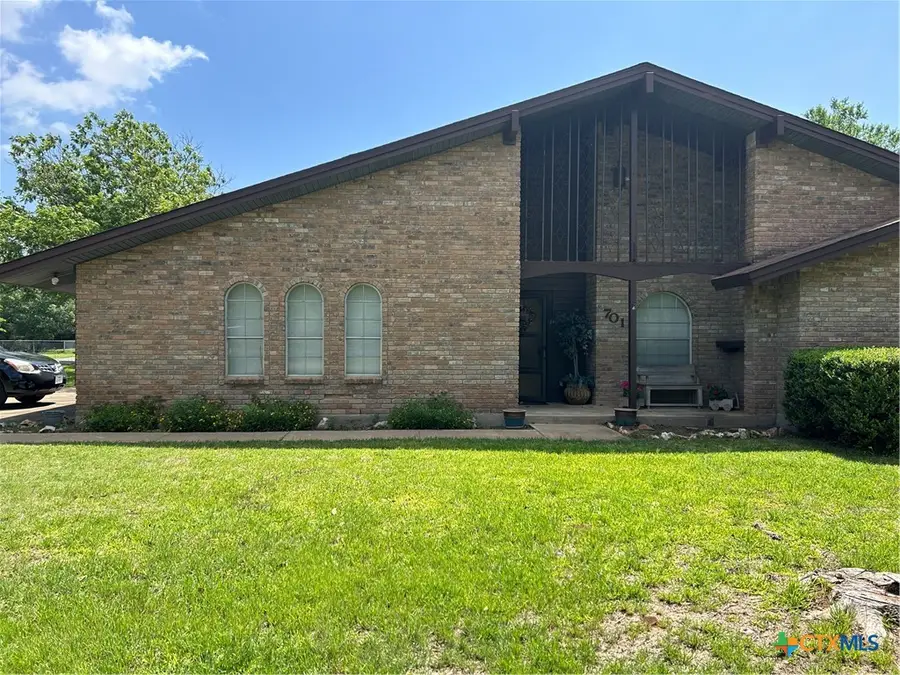 701 Golf Course Road, Gatesville, TX 76528 - #2