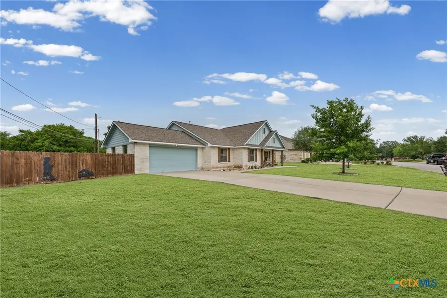 1701 Meadow Lane, Lockhart, TX 78644 - #3