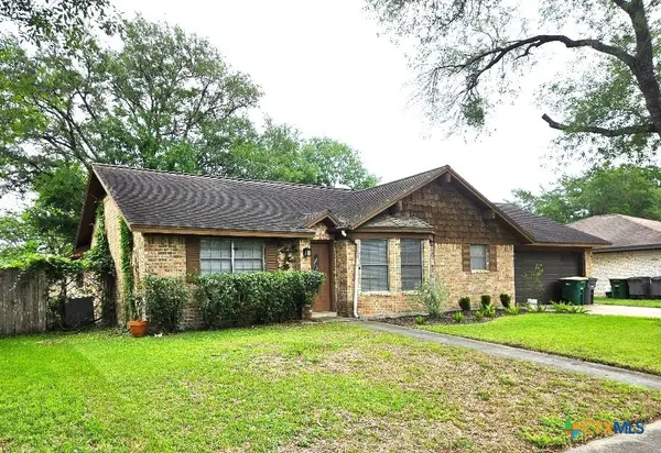 112 Lancaster St, Victoria, TX 77904