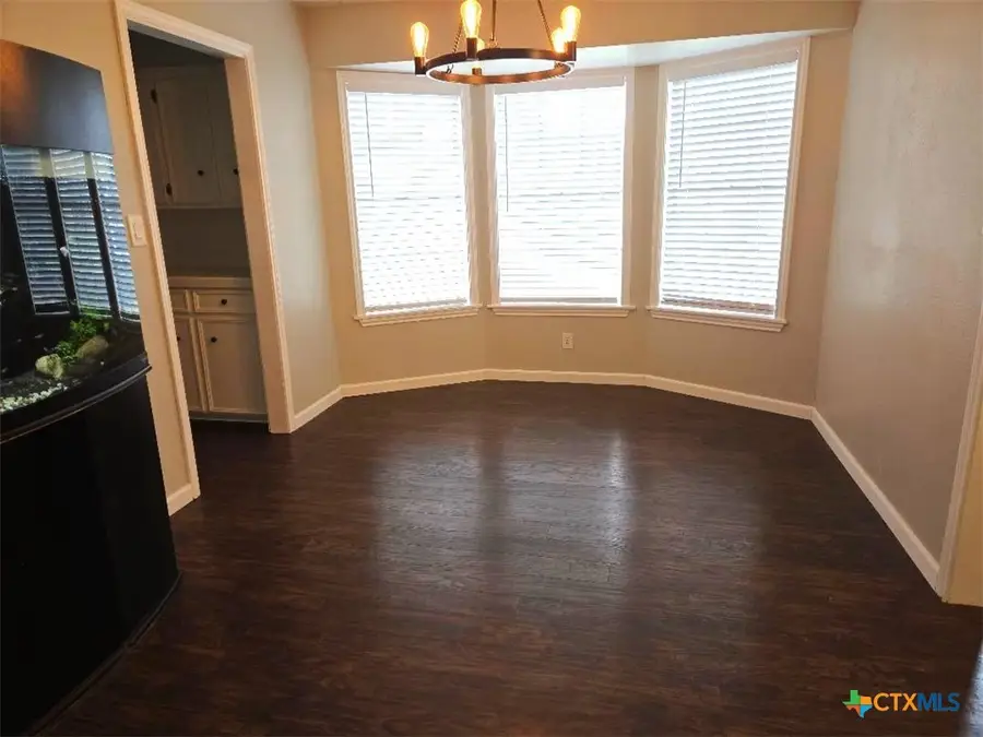 112 Lancaster St, Victoria, TX 77904 - #3