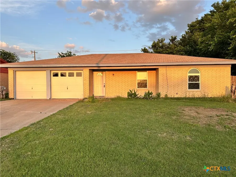 207 Myra Lou Avenue, Copperas Cove, TX 76522 - #2