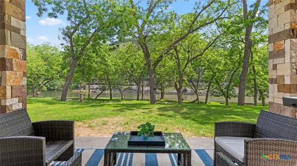540 River Run #113, New Braunfels, TX 78132