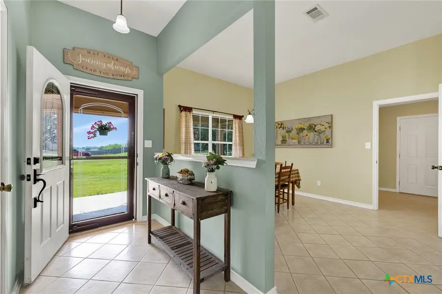 175 Creekwood Drive, Gonzales, TX 78629 - #2