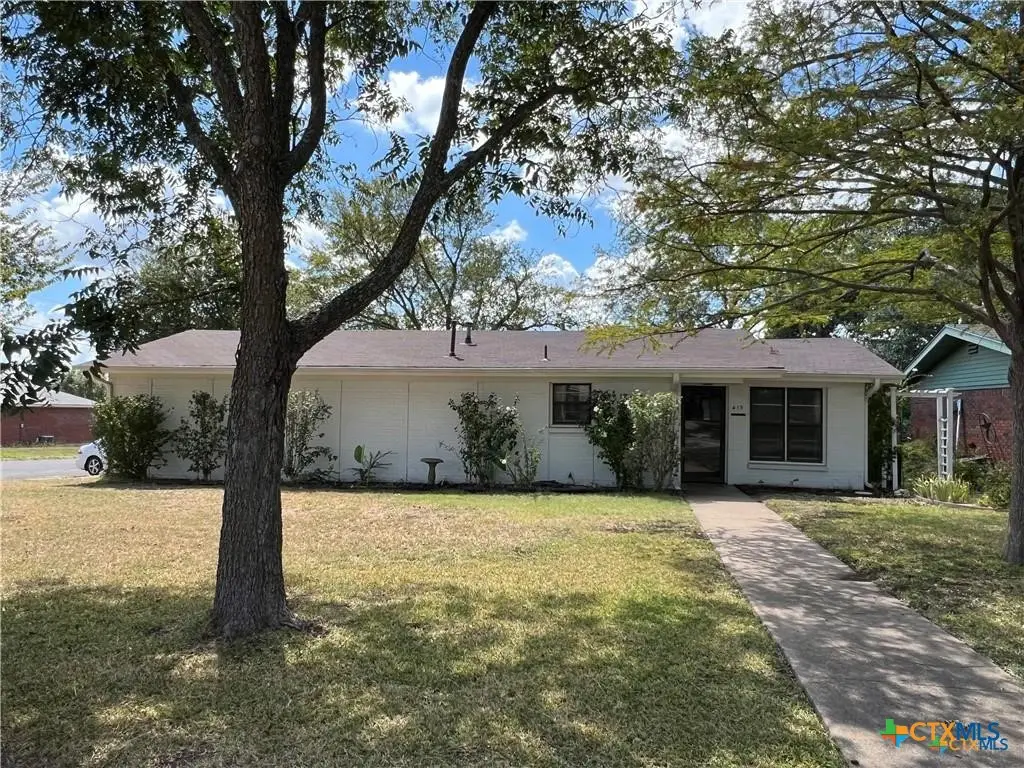 413 E Walker Avenue, Temple, TX 76501 - #1