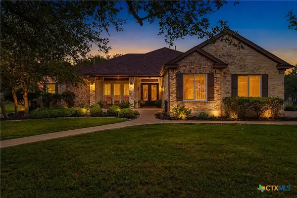 107 W Majestic Oak Lane, Georgetown, TX 78633
