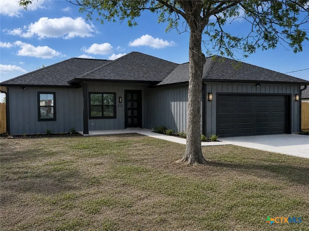 209 Haller Street, Yoakum, TX 77995 - #1
