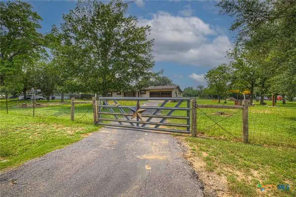 236 Shady Lane, Seguin, TX 78155