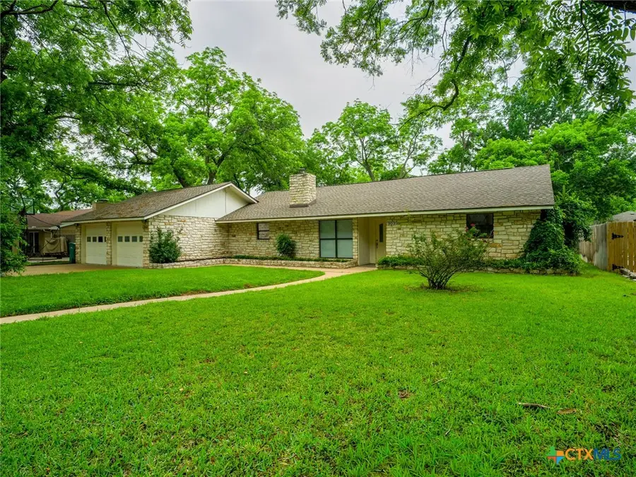 303 Stewart Street, Marble Falls, TX 78654 - #2