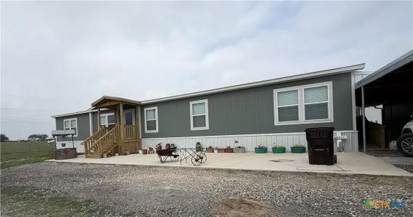 1576 Settlers Way #2, Seguin, TX 78155