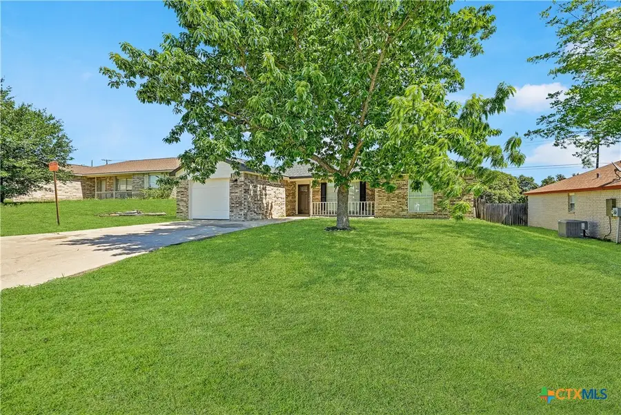 1406 E Downs Avenue, Temple, TX 76501 - #2