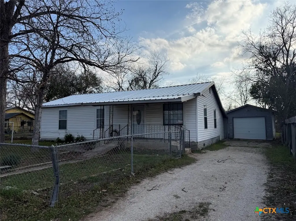784 Samuels Avenue, New Braunfels, TX 78130 - #1