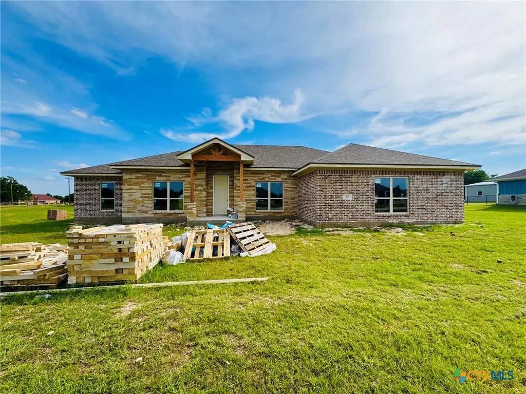 107 Chantry Lane, Gatesville, TX 76528 - #1