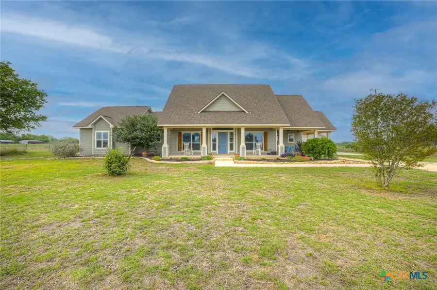 2048 E Martindale Road, Seguin, TX 78155 - #2