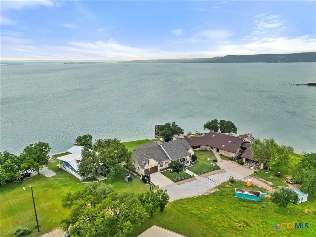 207 Emeralds Drive, Burnet, TX 78611 - #1