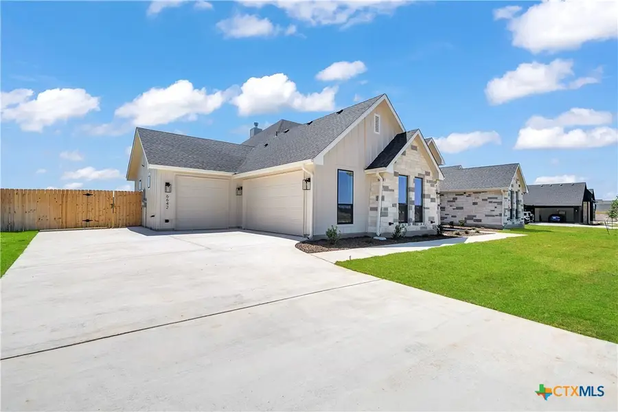 6613 King Oaks Boulevard, Salado, TX 76571 - #3