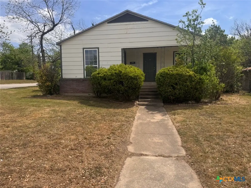 2001 S 9th Street, Temple, TX 76504 - #1