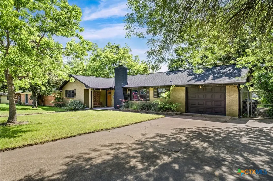 2303 N 15th Street, Temple, TX 76501 - #2