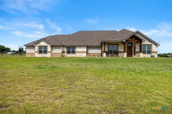 847 Twin Mountain Road, Copperas Cove, TX 76522