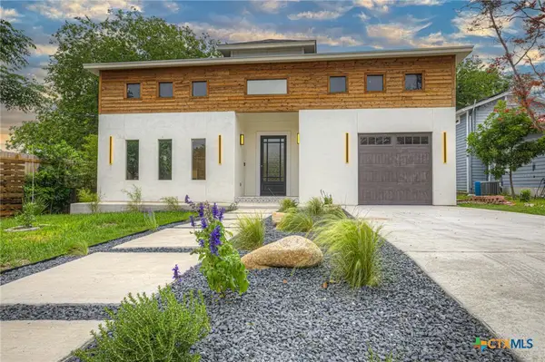 455 S Hackberry Avenue, New Braunfels, TX 78130