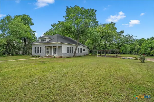 402 N Bordon Street, Lorena, TX 76655