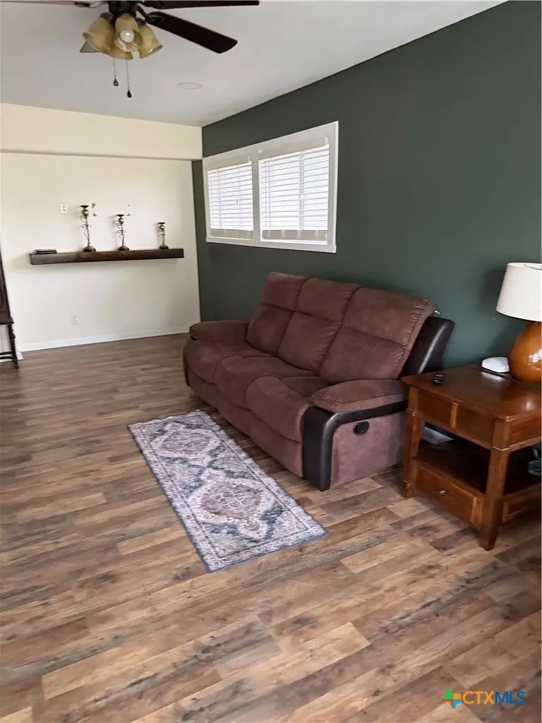 202 Bonham Street, Port Lavaca, TX 77979 - #2