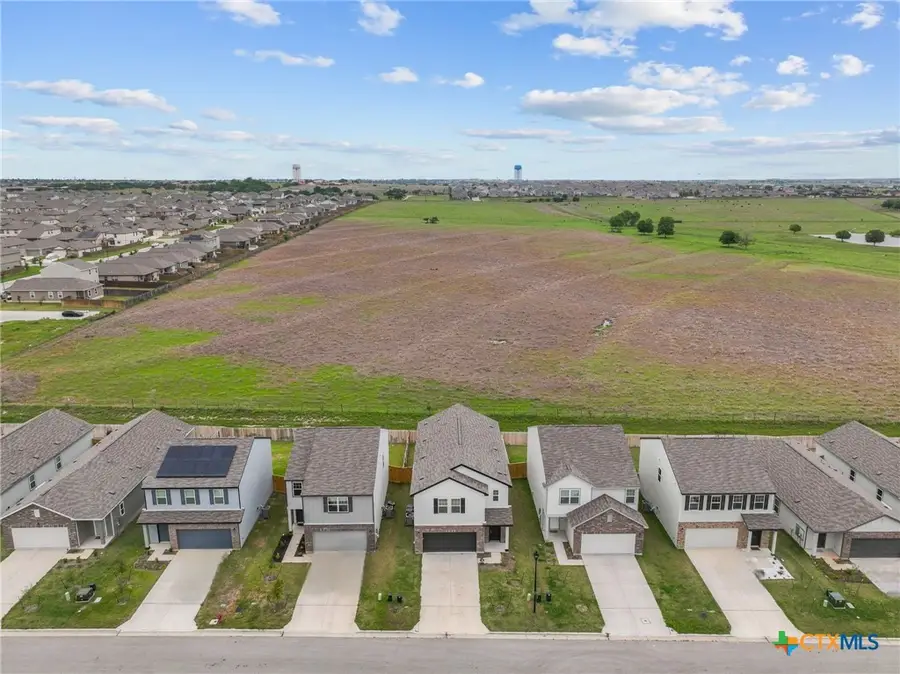 231 Enforcer Loop, Jarrell, TX 76537 - #2