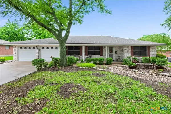 302 E Upshaw Avenue, Temple, TX 76501