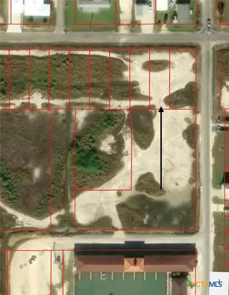 2 W Maple Street, Port Oconnor, TX 77982 - #3