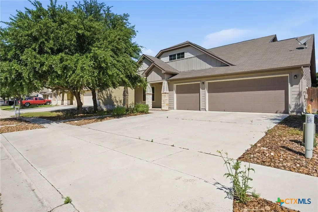 821 Wall Street, New Braunfels, TX 78130 - #1