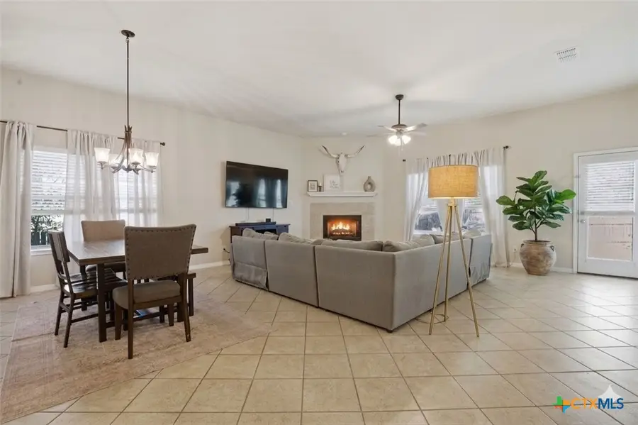 821 Wall Street, New Braunfels, TX 78130 - #3