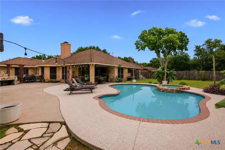 601 Masters Drive, Victoria, TX 77904 - #3